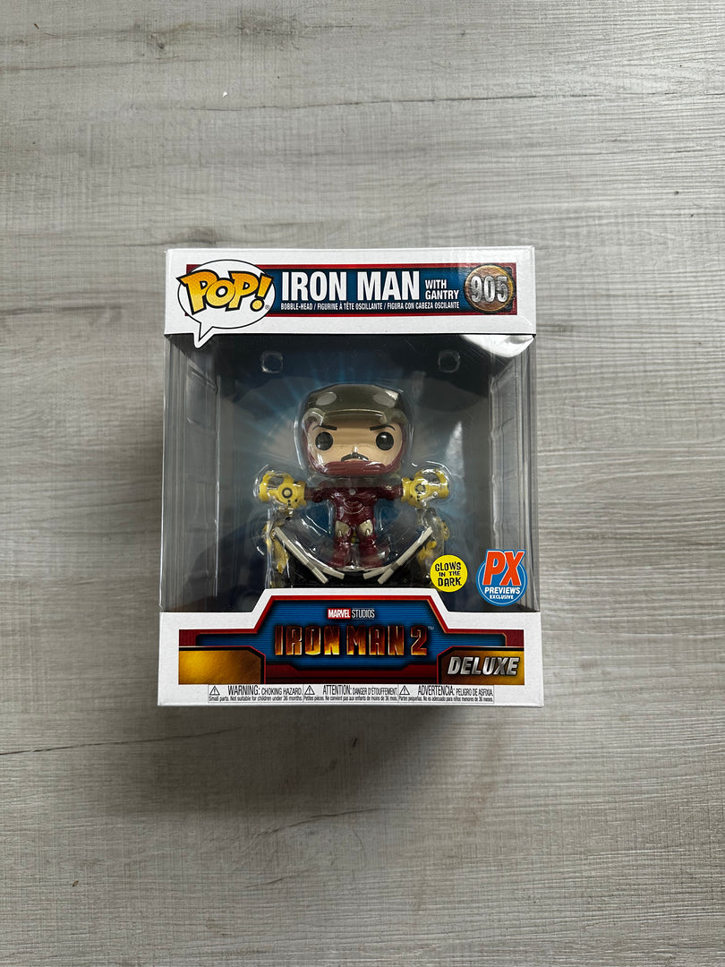 Iron Man with Gantry (Metallic) (Glow in the Dark) Deluxe Pop! Vinyl Figure