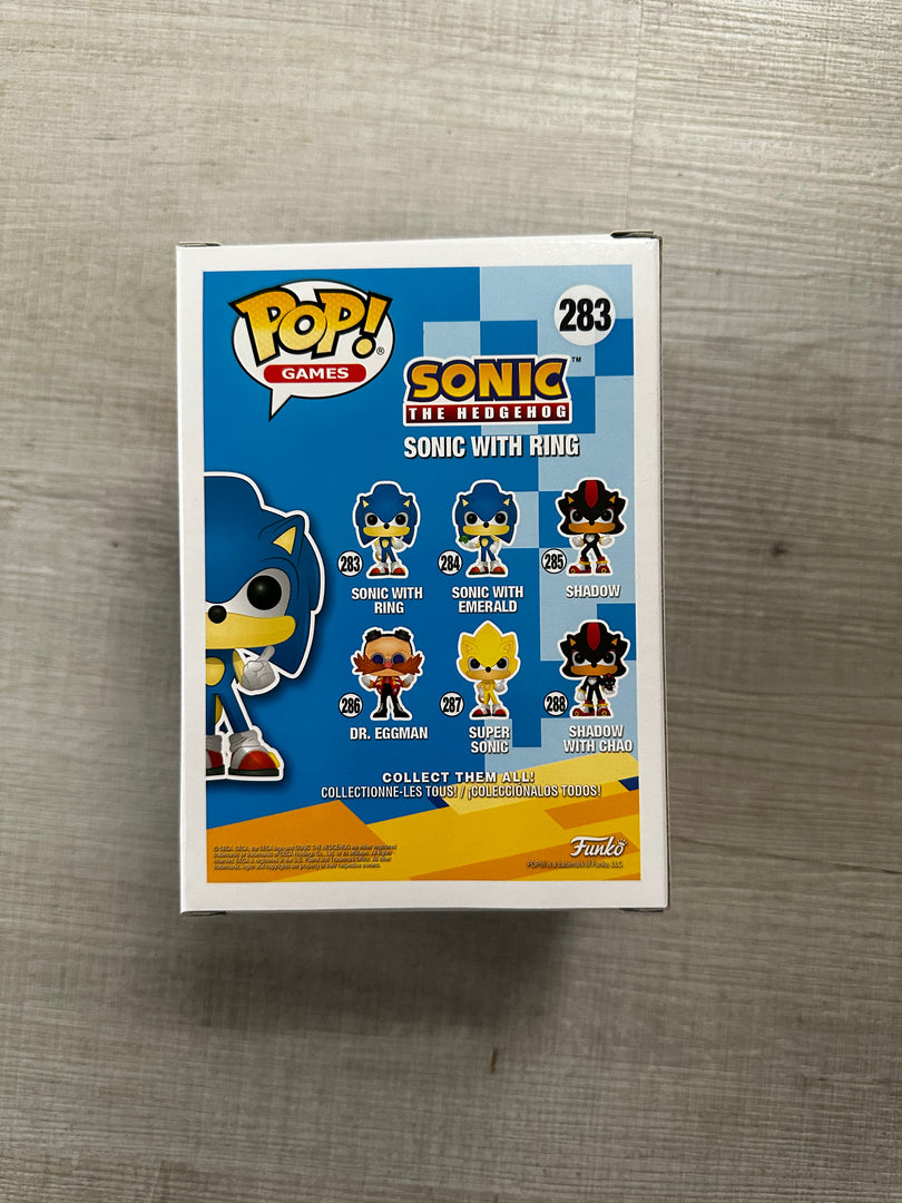 Sonic the Hedgehog with Ring Pop! Vinyl Figure